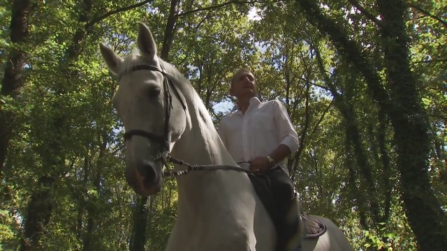Oflu Hocayı Aramak Tanıtım Fragmanı